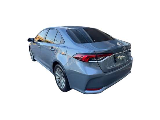 TOYOTA-COROLLA-2021