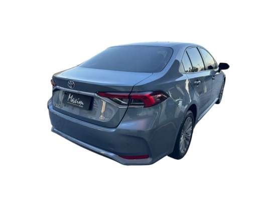 TOYOTA-COROLLA-2021
