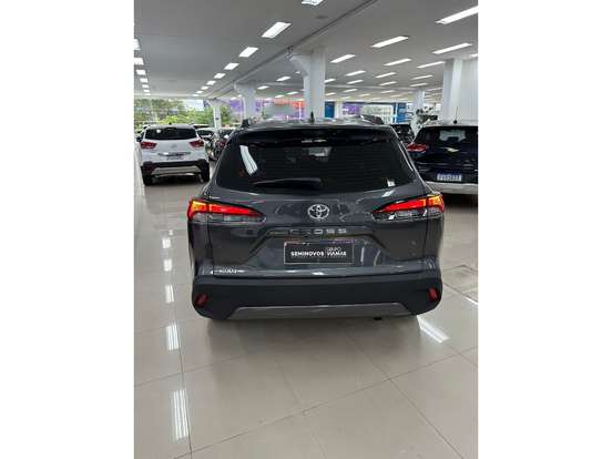 TOYOTA-COROLLA-2025