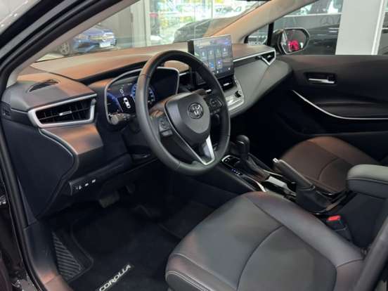 TOYOTA-COROLLA-2026