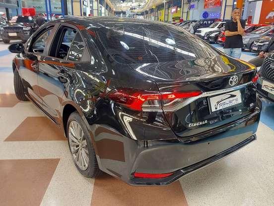 TOYOTA-COROLLA-2024