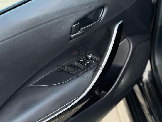 TOYOTA-COROLLA-2019