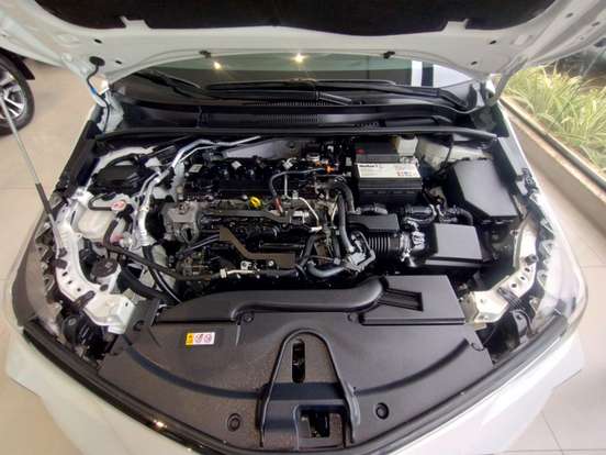 TOYOTA-COROLLA-2025