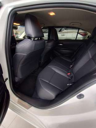TOYOTA-COROLLA-2025