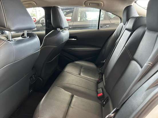 TOYOTA-COROLLA-2023