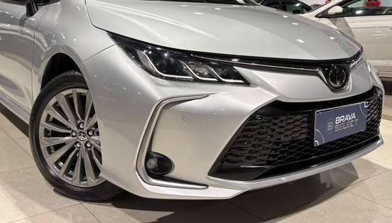 TOYOTA-COROLLA-2025