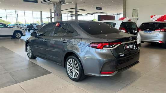 TOYOTA-COROLLA-2024
