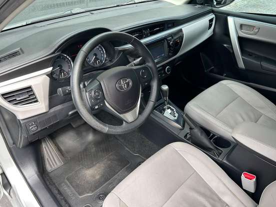 TOYOTA-COROLLA-2014