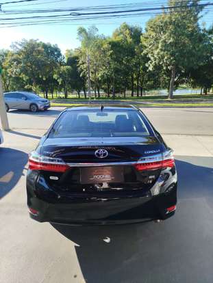 TOYOTA-COROLLA-2018