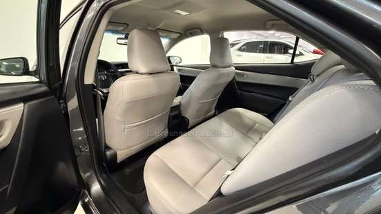 TOYOTA-COROLLA-2015