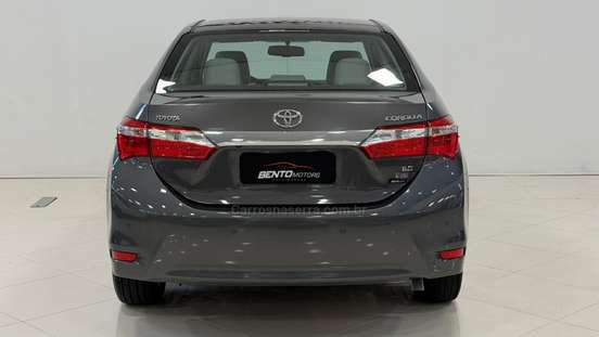 TOYOTA-COROLLA-2015