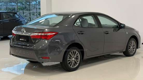 TOYOTA-COROLLA-2015