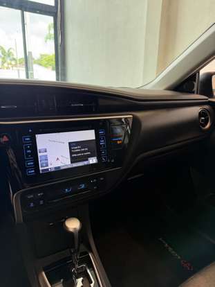 TOYOTA-COROLLA-2019