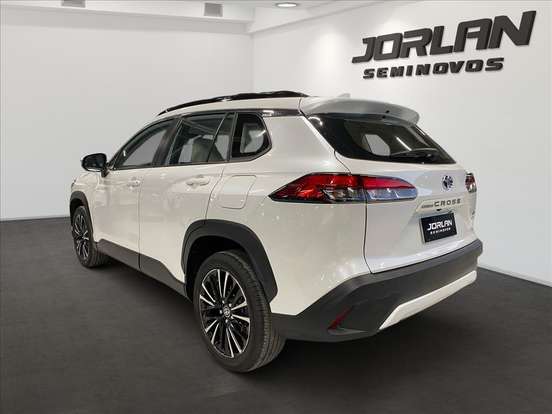 TOYOTA-COROLLA CROSS-2024
