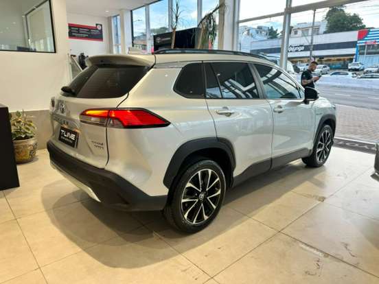 TOYOTA-COROLLA CROSS-2023