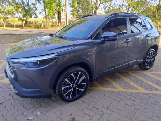 TOYOTA-COROLLA CROSS-2023