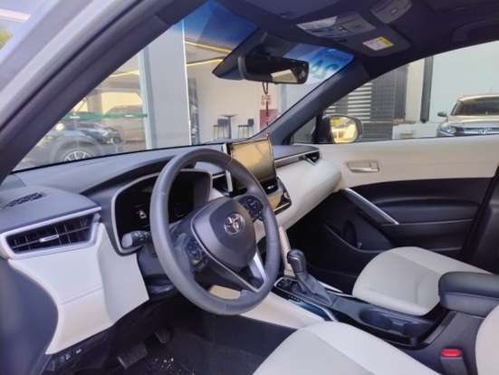 TOYOTA-COROLLA CROSS-2024