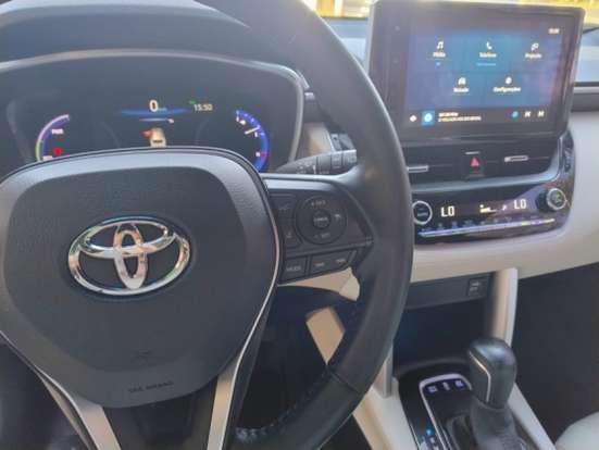 TOYOTA-COROLLA CROSS-2023