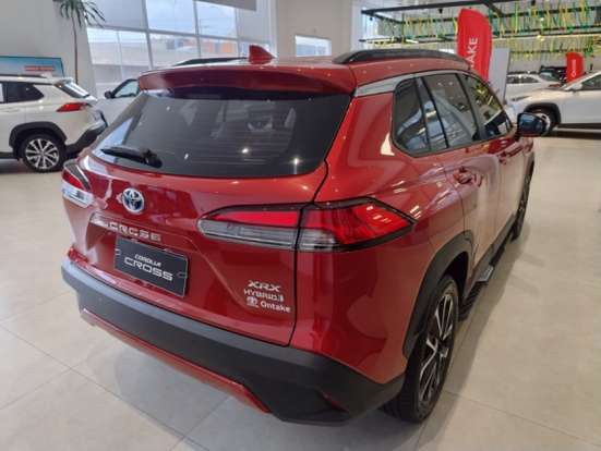 TOYOTA-COROLLA CROSS-2021