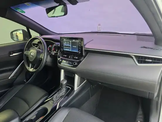 TOYOTA-COROLLA CROSS-2021