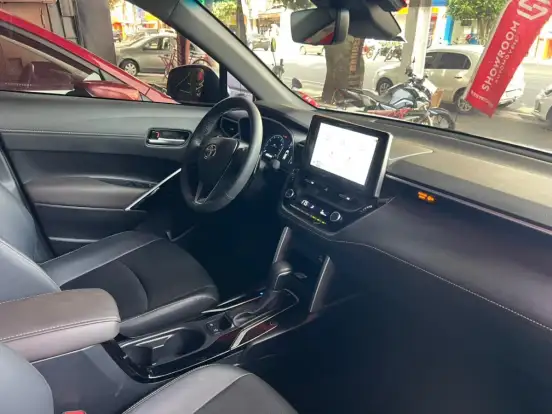 TOYOTA-COROLLA CROSS-2024