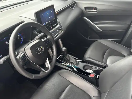 TOYOTA-COROLLA CROSS-2024