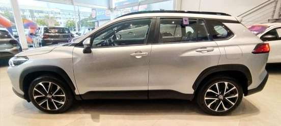TOYOTA-COROLLA CROSS-2024