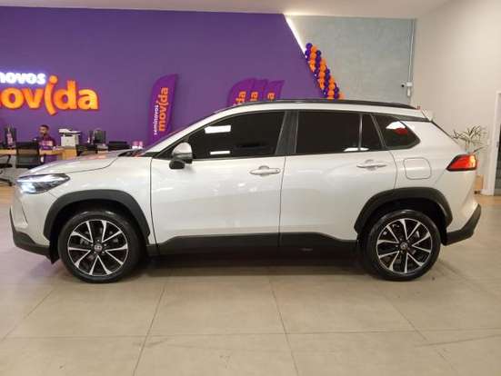 TOYOTA-COROLLA CROSS-2024
