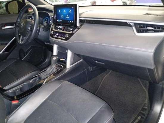 TOYOTA-COROLLA CROSS-2024