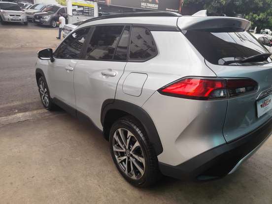 TOYOTA-COROLLA CROSS-2021