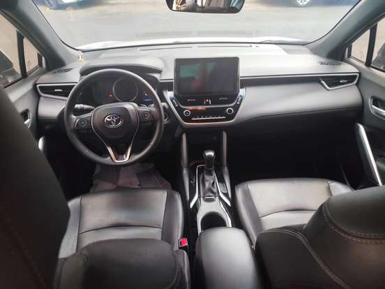 TOYOTA-COROLLA CROSS-2021
