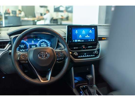 TOYOTA-COROLLA CROSS-2.0 VVT-IE FLEX XRE DIRECT SHIFT TOYOTA-COROLLA CROSS-2024