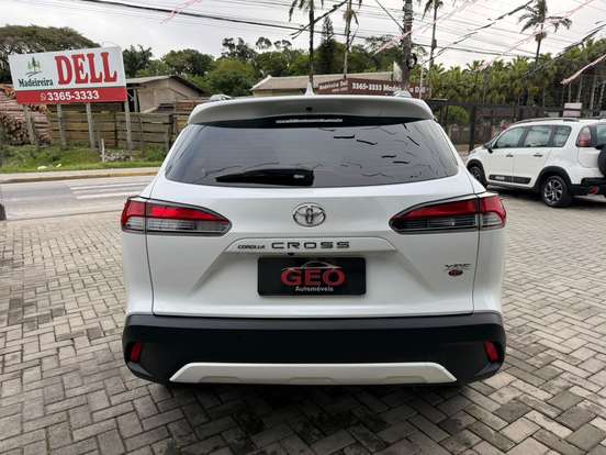 TOYOTA-COROLLA CROSS-2022