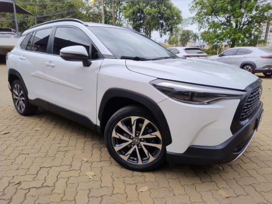 TOYOTA-COROLLA CROSS-2021