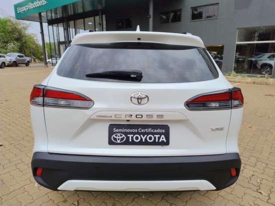 TOYOTA-COROLLA CROSS-2021