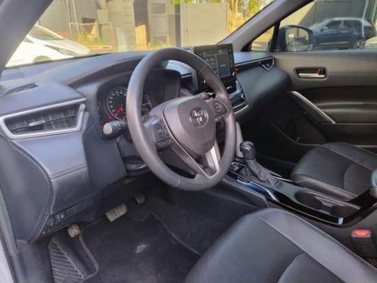 TOYOTA-COROLLA CROSS-2021