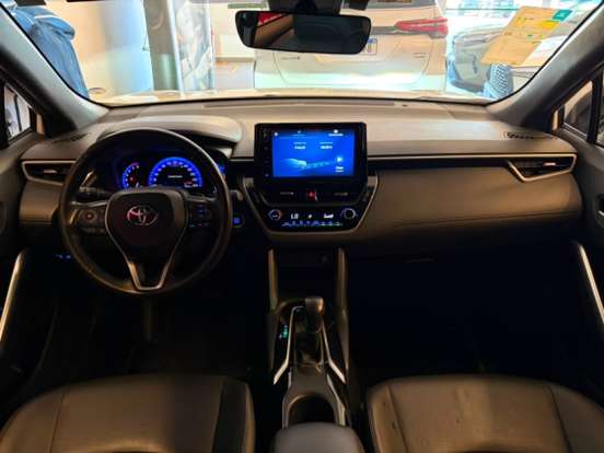 TOYOTA-COROLLA CROSS-2023