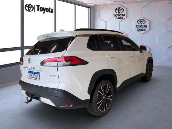TOYOTA-COROLLA CROSS-2024