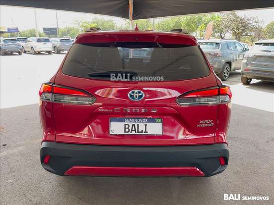 TOYOTA-COROLLA CROSS-2023