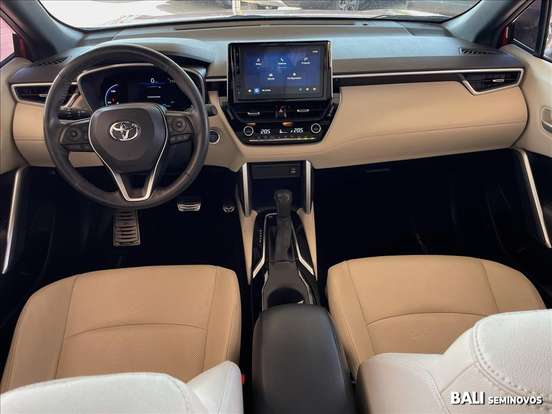 TOYOTA-COROLLA CROSS-2023