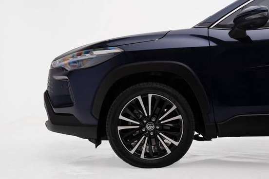 TOYOTA-COROLLA CROSS-2025