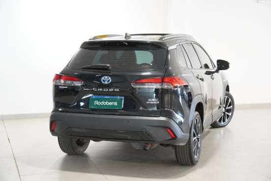 TOYOTA-COROLLA CROSS-2023
