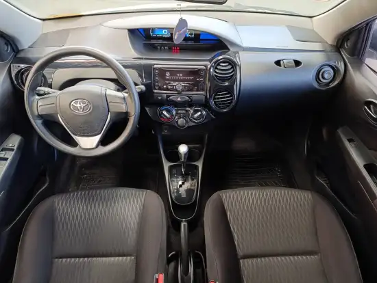 TOYOTA-ETIOS-1.3 X 16V FLEX 4P AUTOMÁTICO TOYOTA-ETIOS-2016