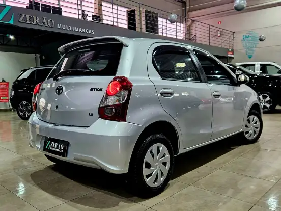 TOYOTA-ETIOS-1.3 X 16V FLEX 4P MANUAL TOYOTA-ETIOS-2019