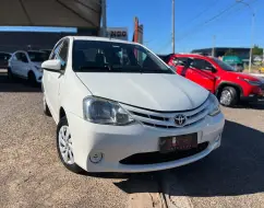TOYOTA ETIOS 1.3 X 16V FLEX 4P MANUAL TOYOTA ETIOS 1.3 X 16V FLEX 4P MANUAL
