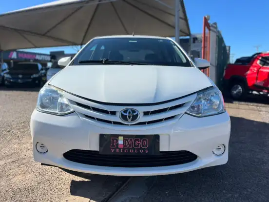 TOYOTA-ETIOS-1.3 X 16V FLEX 4P MANUAL TOYOTA-ETIOS-2016