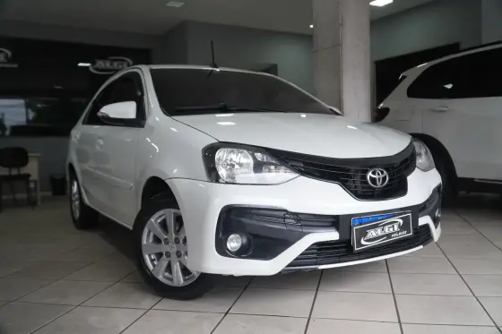 TOYOTA ETIOS 1.5 X PLUS 16V FLEX 4P AUTOMÁTICO