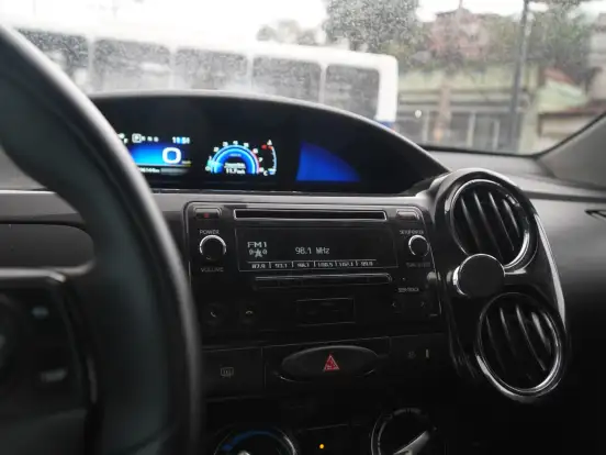 TOYOTA-ETIOS-1.5 X PLUS 16V FLEX 4P AUTOMÁTICO TOYOTA-ETIOS-2019