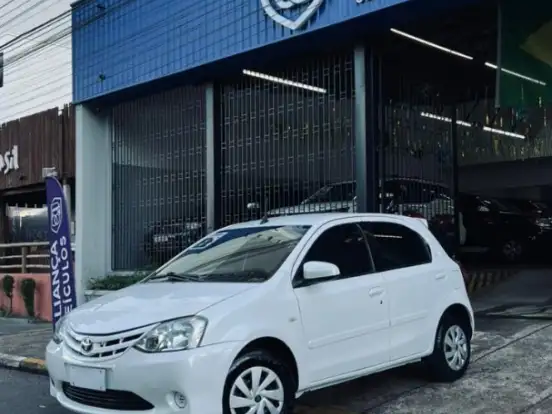 TOYOTA-ETIOS-1.5 XS 16V FLEX 4P AUTOMÁTICO TOYOTA-ETIOS-2016
