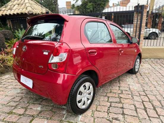 TOYOTA-ETIOS-2014